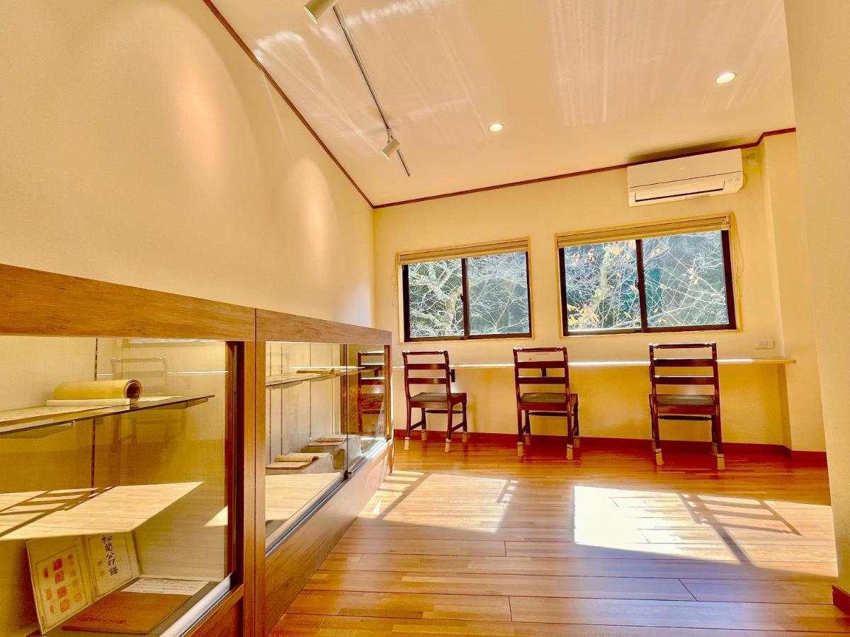 Tsutaya Ryokan Тойока Екстериор снимка
