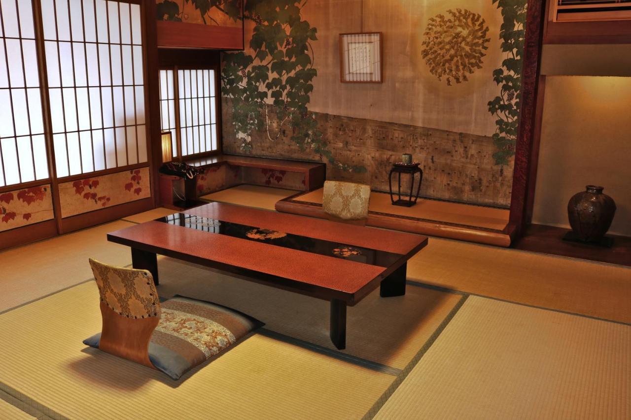 Tsutaya Ryokan Тойока Екстериор снимка