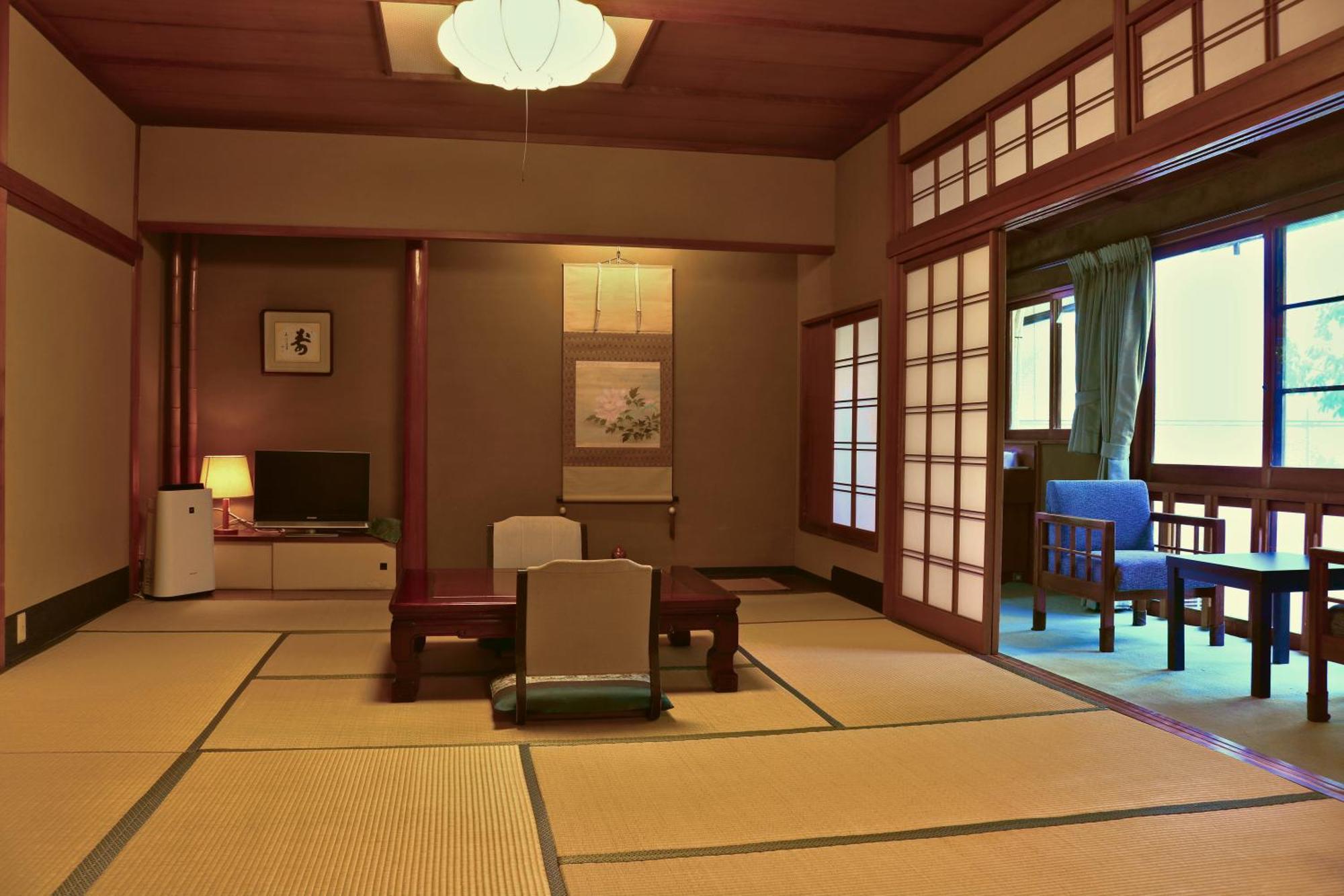Tsutaya Ryokan Тойока Екстериор снимка
