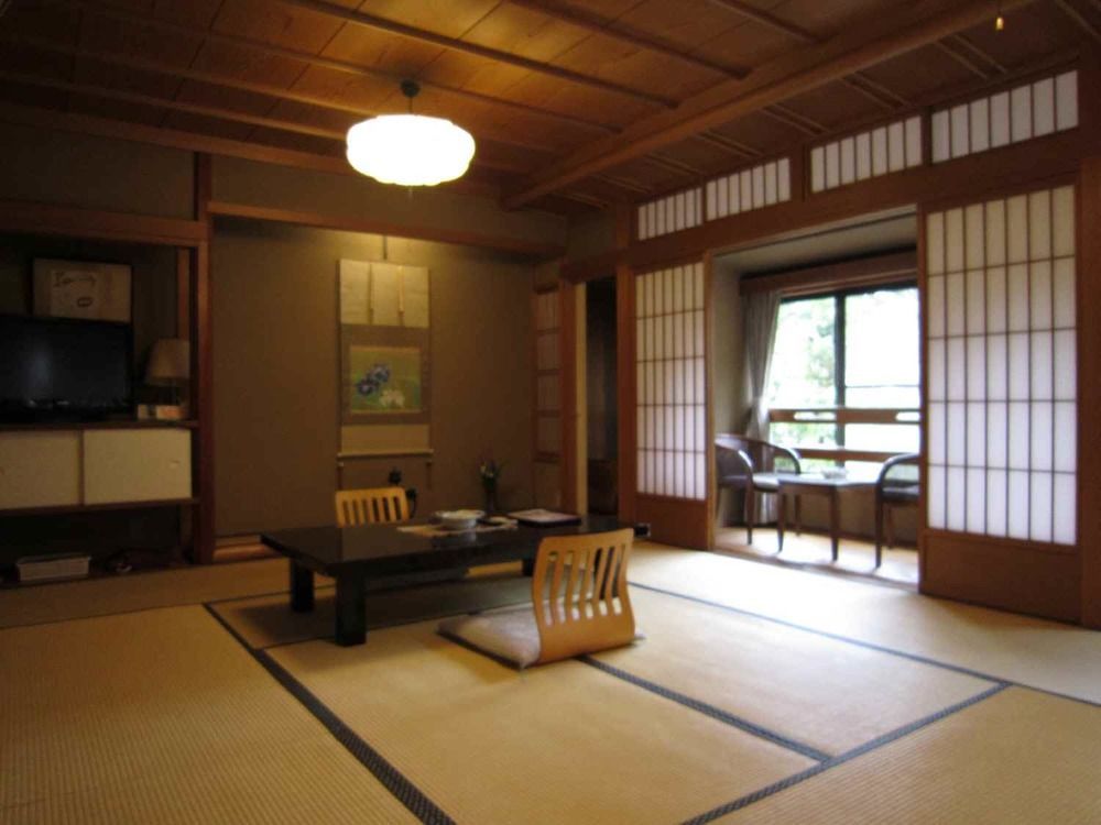 Tsutaya Ryokan Тойока Екстериор снимка